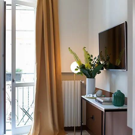 Zebra Naviglio 4* מילאנו