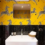 Zebra Naviglio Guest house 4*